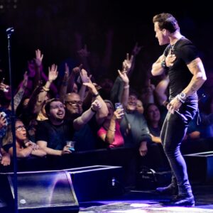 Scott Stapp Instagram - @beaurivage_official It was a spiritual experience🙏🏻 Energy was⚡️#biloximississippi #higherpower #rockandroll #live #music #energy #spirit #fire #newmusic 
📷 @charles_dye_photography