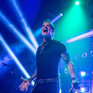 Scott Stapp Instagram - #higherpower Tour 1st leg is a wrap🔥 @steelhouseomaha @thesurfballroom thank you for two unforgettable nights! #livemusic #rockandroll #energy #fire 
📷 @photolakeview @chrisbarragy