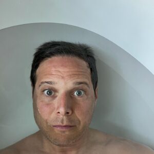Scott Wolf Instagram - Cold Bath Photo Dump. It’s hot. 
I mean outside. But also the dump.
🔥🔥🔥🔥🔥🤡
