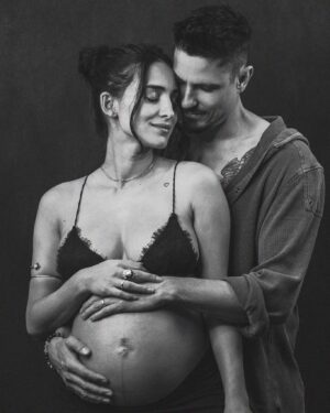 Sean Faris Instagram - I am so incredibly grateful to be on this adventure with you! Thank you for seeing me and not only supporting but also encouraging my growth. I could not possibly be the man I am today without your love and understanding.  You are a Goddess creating life.  I pray endless thanks for your presence in mine. Thank you for giving me the greatest gift I could ever receive.  Baby boy due March 22nd 2022!

Thank you @chrislabadie for these beautiful 📸

#MiAmor💜 #babyboy #Love💜 #Godislove #pachamama #ayahuasca #yogaworks #meditate #selflove