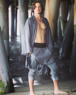 Sean Faris Instagram - I am very excited to share with you new designs from a dear friend. Not only is the fashion unique and different in the most awesome way but they're  super comfortable as well! @glorka has quickly become my newest favorite for chill, comfy, and unique style. I've been rocking some of this style for years around the house especially for yoga and meditation but only recently got to the point where I had enough confidence to say I truly don't give a $%#! what anyone else thinks and now I rocks'em everywhere! 

Also of note. The hands that made these designs travels to India for up to 2 months every year to teach women with no skills or job experience to sew so that they may make an independent living for themselves.  She is truly a blessing who leads with love and kindness. 

Follow the link in bio or go to glorka.com to check out her online store. 

Use promo code: LOVE8 for a 10% discount. 

#fashion #Glorka #Love #yoga  #meditate #selflove #PeaceLoveAndHappiness #vibetribe