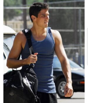 Sean Faris Instagram - Flashback to one of my favorite experiences ever in filmmaking. It was just a little indie film called Forever Strong that many people never even knew existed. If I had to list my favorite this would be it. I have been blessed to walk away from the whole experience with close friends and fond memories. Oh yeah, the movie is pretty dope too. If you haven't seen it. Check it out. It's a gem.

#flashbackfriday⚡️