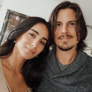 Sean Faris Instagram - I am grateful to have a partner in life that loves and accepts all of me. The good, the bad, and even the ugly too. 

The more that I learn to accept the dark as well as the light within the happier I find this human experience of life to be.

Thank you for giving me the space to truly get to know myself and the patience necessary to learn to accept all that I Am. 

I love you to the moon and back! @cheriealexandra 👑

#iamweare #Love💜  #patience  #yoga #meditationworks  #gratitude #happiness #superbabysomedaymaybe😂 @alixwva 😂🤣😂