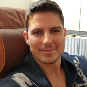 Sean Faris Instagram - For the next 72 hours I will be donating all profits gained from Cameo requests to support children suffering from malnourishment.  Currently, there are over 50 million malnourished children in the world. Please help me to raise awareness and provide support those less fortunate. 75% of all proceeds from Cameo requests will go directly to International Rescue Organization in support of malnourished and hungry children. Cameo keeps 25% for operating costs. Thank you for caring taking the time to view this message. Cameo link in bio. Tag a friend or loved that would love to help!
#charity #hunger #Love💜 #helpingothers #WeAreAllinThisTogether #WEAREONE
