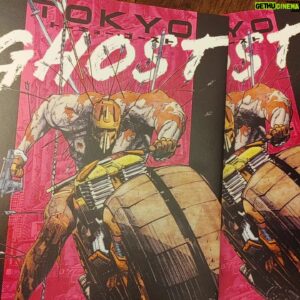 Sean Gordon Murphy Instagram - Japanese edition of Tokyo Ghost! Thanks to @rickremender for setting this up. I never thought I'd have the honor of being sold alongside manga in Japan. I hope it does well, so that when western comics loses the battle and gets completely overtaken by manga one day, the Japanese will offer me a job.

I'm 80% kidding, of course. ;)

Colors by @matthollingsworthcolor