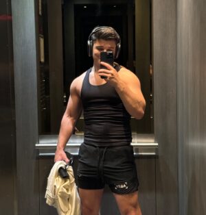 Sean O'Donnell Instagram - I'm feeling old, but also very loved. Thank you for all the birthday wishes, it means a lot.❤️

.
.
.

#mensfashion #streetwear #aldcommunity #aimeleondore #menswear #style #gqmens #mensclothing #ootd #streetstyle #grwm #fashion #gymoutfit #gymshark #asrv