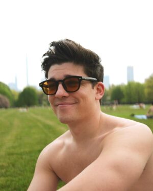 Sean O'Donnell Instagram - Post nap in Central Park hair 🤌🏼