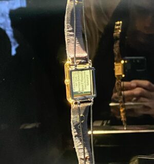 Sean O'Pry Instagram - Thank you @omega for having me

Highlight was seeing JFK’s watch in person. No sitting US president can receive gifts, so this engraving was BEFORE he was even elected. Which makes the story behind it, that much cooler. 

PRESIDENT OF THE UNITED STATES JOHN F KENNEDY
 From His Friend
GRANT