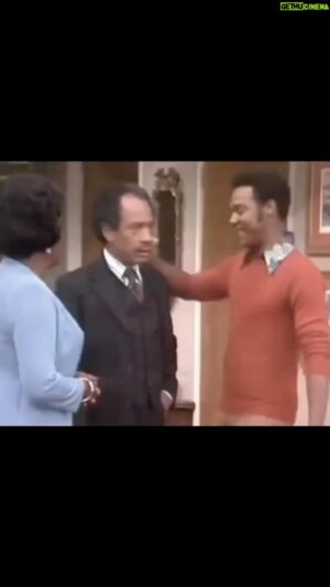 Sean Ringgold Instagram - There will never be a show like “The Jeffersons” 😂😂 what a classic scene 🎬