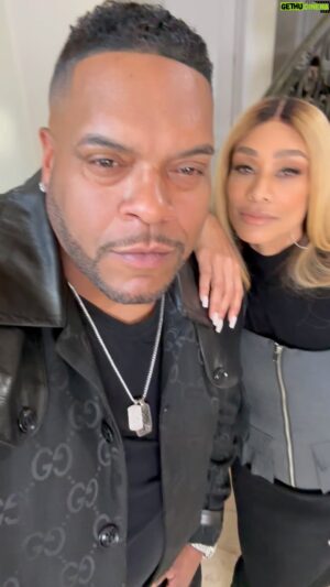 Sean Ringgold Instagram - Season 5 of Carl Weber’s The Family Business is underway. Here with my sister tamiroman AKA London ❤️ You can now catch up on seasons 1-4 now streaming on @netflix 🔥 
I’ve said it before and I will say it again…. You ain’t ready for season 5 . 

@iamcarlweber @nikayatds @treyhaleytds @tridestined @familybusinessbet