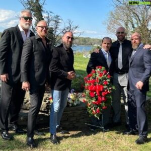 Sean Waltman Instagram - We laid our best friend to rest in eternal peace. ♥️U4Life Scott.