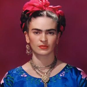 Sebastián Ugarte Instagram - Frida Kahlo, nació el 6 de julio de 1907.  Es una de las artistas mexicanas más icónicas y reconocidas mundialmente. Sus autorretratos poderosos y emotivos siguen influyendo en el arte global. A lo largo de su carrera, su obra combinó elementos realistas y surrealistas, abordando temas personales y de identidad con una profundidad emocional única. #FridaKahlo​