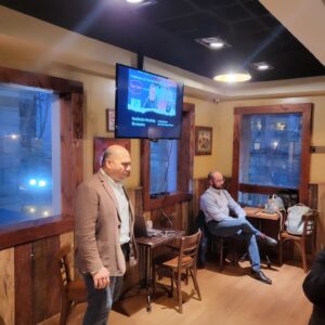 Sebastián Ugarte Instagram - Hoy realizamos nuestro Bite of Science sobre ventilación mecánica no invasiva, "la ciencia con sandwich entra"