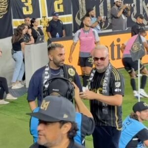 Sébastien-Abdelhamid Godelu Instagram - Merci au @lafc de m’avoir accueilli ! Un véritable plaisir partagé entre amis.
Une expérience de football incroyable, complètement différente de ce qui peut être fait en Europe. Merci pour cet accueil 🫶🏻

Thank you to @lafc for having me! It was a true pleasure shared among friends. An incredible football experience, completely different from what can be found in Europe. Thanks for everything 🫶🏻

Special Thanks to : 

@lafcrich 
@iamyaxx 
@bouanga_20