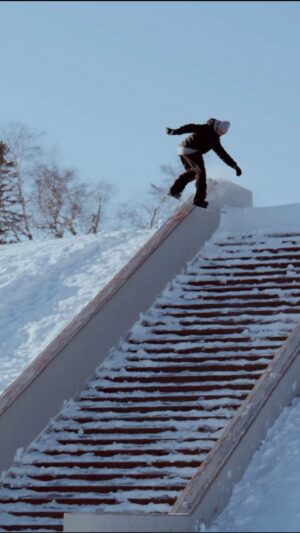 Sébastien Toutant Instagram - My favorite street spot in Quebec!! 🥶😈 #snowboarding #street #Quebec #Redledge 
📹: @max_trudel