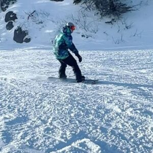 Sébastien Toutant Instagram - Mt. Orford in full effect! 💙 
#snowboarding #friends #goodtimes 📱: @martinlangelier