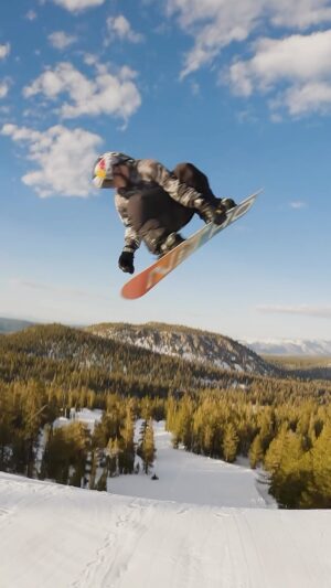 Sébastien Toutant Instagram - Stackin’ Air Miles! 🚀 

 @redbullsnow #mammothmountain #dreamy #jump #snowboarding #mondaymotivation 
📱: @dogprty / @marinho_ramon_meyer / @maxmoffattt