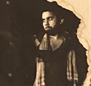 Seema Pahwa Instagram - History repeats itself after 40 years 1984 to 2024 🌺🌺🌺🌺🌺🌺🌺🌺 I am blessed to working with both  and sharing the stage thank you so much god for this great achievement of my life @kopalproductions @mayankpahwa_13 @manukritip @sanahkapur15 #actorslife #love #theatre #genrations 🌺🌺🌺🌺🌺