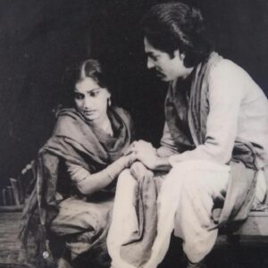 Seema Pahwa Instagram - Happy theatre day @pratimakannan @shivpurihimani @shrutivyas1 @prernachawla @jayaavirlley @trishla.patel_tpot @bhavnapani13 @patiljairaj @motleyproductions @nsd_official_ @shriramcentre #great #experience #theatre #world #work #hard #love 🌺🌺🌺🌺🌺🌺🌺