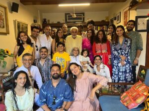Seema Pahwa Instagram - Kal humne ye dono Eid ki dawatey attend ki par hum kahin nahi hai 😃😃😃😃😃😃😃 no evidence👣👣👣👣👣👣👣👣👣👣👣👣👣👣👣👣👣👣👣👣👣👣 @manukritip @mayankpahwa_13 @sanahkapur15 @mohdzeeshanayyub @rasika_agashe @anjukapoor2102 @risheez @abhhaybh @kiranbhargava58 @ankzbhargava and the others @ratnapathakshah_fan @naseeruddin49 @jayaavirlley @shrutivyas1 @namitdas @prernachawla @imaadshahmadboy @bhavnapani13 @rakkesh.chaturvedi @meerakhurana @sabazad  #love #festival #family #friends #together #enjoy #food #sweet #life #beauty #🌺🌺🌺🌺🌺🌺🌺🌺🌺🌺🌺🌺🌺🌺🌺