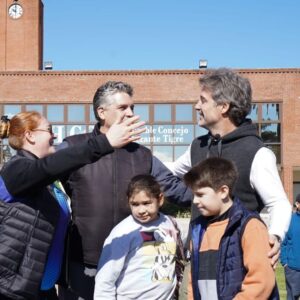 Segundo Cernadas Instagram - Hoy reconocimos a los remeros y su deporte. El remo y Tigre son inseparables. Forman parte de un patrimonio que tenemos que cuidar. Hay que proteger el ambiente del delta, mejorar la seguridad en los ríos y arroyos además de solucionar los problemas de la pista de remo que tantas veces nos prometieron y nunca cumplieron.