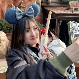 Seiran Kobayashi Instagram - お友達と行ったディズニーです🏰
スペースマウンテンが楽しかった…！
 #disneyland