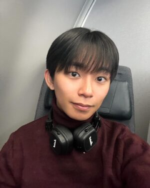 Seishirou Katou Instagram - 前髪軽いの、どうですか。
 
#眼鏡拭くついでに眼鏡なしも撮った
#同時になんかヘッドフォンも増えてるけど
#ほんとだいぶイメージ変わりますよね僕って
#眼鏡の有無で
#シースルー前髪 #すみませんノーセットです
#これはもうだいぶ前の写真でもうこれするには前髪長過ぎます
#眼鏡男子 #加藤清史郎
