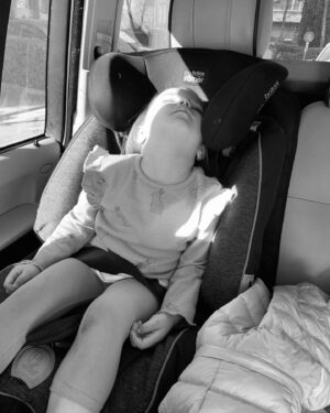 Selahattin Paşalı Instagram - Happy 3 Vivii! Our little one, the crazy one. Lucky to have you both. I will always love you.

P.S. Banne bahçe is nothing but a desert without you cookies. We miss you. xoxo
