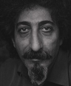 Selçuk Yöntem Instagram - Dönem arkadaşım değerli aktör Ahmet Uğurlu’nun aramızdan ayrılmasına çok üzüldüm.Nur içinde yatsın.