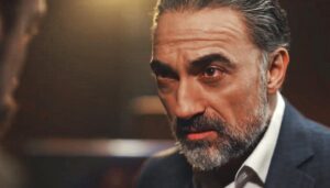 Selim Bayraktar Instagram - “Neyse’ki bu günler de zaman’dan bol şey yok,belki de merhametim gazabıma galip gelir” dedi ve ekledi:Alaa hop tereyağlı ballı ekmek