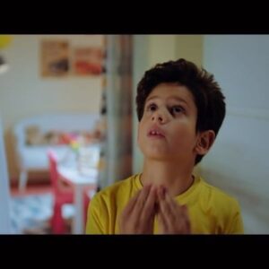 Selim Mostafa Instagram - خلّي بالك من أمنيتك عشان ممكن تتحقق بزيادة! 
الإعلان الرسمي لـ #ساعة_إجابة، فيلم 
عيد الفطر بجميع دور العرض
@waraqenabscripts 
@lagoonie_film_production