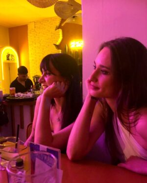 Selin Kahraman Instagram - 🎵Adana’ya gidek miiii??Kebabından yiyek miiii!!!?❤️‍🔥😍🔥🔥