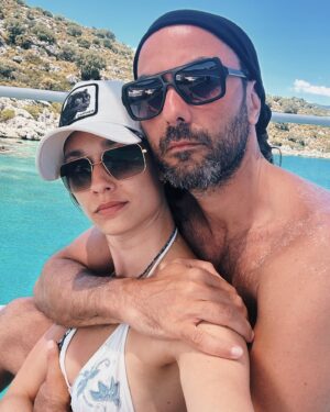 Selin Kahraman Instagram - Ne yani tatil bitti mi şimdi 🥺🏖️♥️