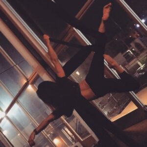 Selkie Hom Instagram - Owning the tangle and floating in that winter magic hour... been off stunting for a bit but so happy to be back home with my ladies and gentleman at #wildmanathletica