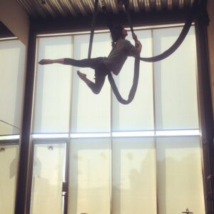 Selkie Hom Instagram - So full of feeling, she just had to fly. It’s good to be home for a minute.