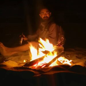 Selman Ünlüsoy Instagram - -Yangın sayılır. #tbt #fire #nofilter