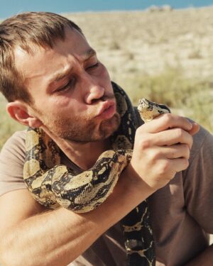 Semih Ertürk Instagram - Let’s put a smile on that face 🐍