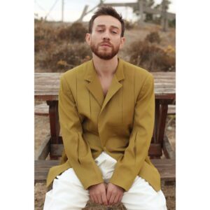 Semih Ertürk Instagram - 🍁
My Garden Editorial Magazine 
Photo: @kemaldedecan 
Management: @gokceaktasmanagement 
@aktasgokce 
Photo Assistant: @emretheromeo 
Special Fashion Brand : @emreerdemoglu @haticegokceofficial