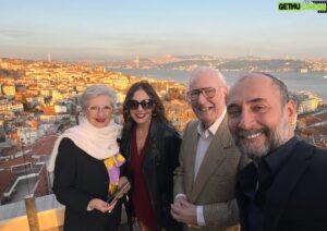 Semih Saygıner Instagram - Türkiye’den bir Raymond Ceulemans geçti… 
Öncelikle hepimizi derinden etkileyen bu organizasyonda emeği geçen herkese çok teşekkür ederim. Bilardo camiası olarak ülkede böylesine büyük bir duayeni ağırlamış olmaktan gurur duyduk. Özellikle benim için de çok anlamlı bir haftaydı. 1988 yılında R.Ceulemans, eşi Angel ve Dünya Artistik Şampiyonu Raymond Steylaerts ve eşi Türkiye’ye ilk geldiklerinde rahmetli Bora usta ve Avni ustayla birlikte karşılamıştık onları Atatürk Hava Limanında. 35 yıl sonra aynı heyecanla bekledik Havalimanında. Sayesinde müthiş bir hafta geçirip, en iyi şekilde ağırlamaya çalıştık koca Ustayı. Bu organizasyonun gerçekleştirilmesine katkı sunan tüm destekçilerimize ,turnuvaya katılan tüm oyuncu arkadaşlarıma, bizi yalnız bırakmayan tüm medya mensuplarına,izleyen ve bu güzelliği bizimle paylaşan herkese tekrar teşekkür ederim.

A Raymond Ceulemans passed through Turkey…
First of all, I would like to thank everyone who contributed to this organization that deeply affected us all. As the billiards community, we were proud to have hosted such a great Champion in the country. It was a very meaningful week especially for me. When R. Ceulemans, his wife Angel and World Artistic Champion Raymond Steylaerts and his wife first came to Turkey in 1988, we met them at Atatürk Airport together with the late master Bora and Avni. After 35 years, we waited with the same excitement at the airport. We had a great week and tried to host him in the best possible way. I would like to thank all our supporters who contributed to the realization of this organization, all my player friends who participated in the tournament, to the Media, everyone who watched and shared this beauty with us.

@ritzcarltonistanbul @kurtceulemans @dagasmelih @banuka @iziletisim @haruntekdal @hashasburak @bahamusicofficial @tumermetin_11 @senay_gurler @bilardomax @ahmetmalkadi @oktorvaci @adnanyukselofficial @bilardocu_turgay @gokmen.cetinel.58 @tuzulmurat @theorycues @mehmetgoren34 @dha @ugurdemirkirdi