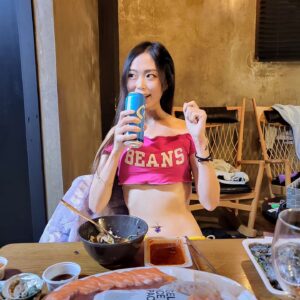 Seo Bo-ra Instagram - 즐거운 여행 💜🧚‍♀️💜🧚‍♀️