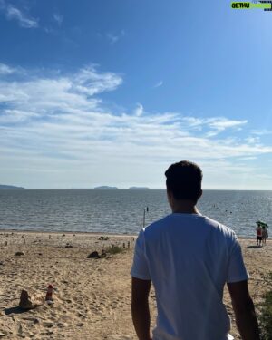 Seo Ha-jun Instagram - 올해 첫 🌊