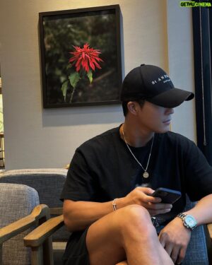 Seo Ha-jun Instagram - 즐거웠으면 되었다 ..