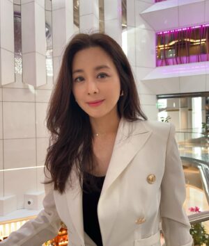 Seo Young-hee Instagram - #미드나잇호러6개의밤