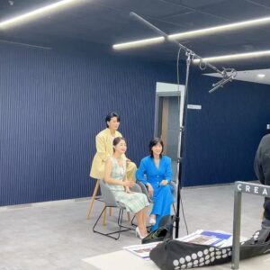Seo Young-hee Instagram - 2023 봄까지
#종이달
#사랑합니다