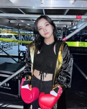 Seon Yoon-kyung Instagram - 💪🏻 #lefthook #righthook 🥊