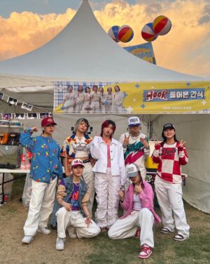 Seon Yoon-kyung Instagram - 야,너두 청춘이야🧏🏻‍♀️🌟 @bluespring_festival #청춘페스티벌 #hook