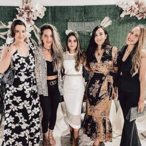 Serah D'Laine Instagram - There are two types of females.
Girls who compete with each other   women who support each other.
.
It’s just a vibe thing. 🌹
.
…..I keep meeting the most amazing, empowered, entrepreneur women in #Dallas. 
.
@vanessavelib @puchikabym @karirojoo @pachabyhand @prisvillarrealc 
.
.
.
#womensupportingwomen #femalefounders #entrepreneurlife #badassbabes