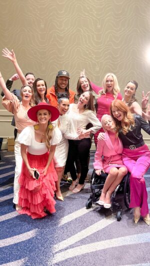 Serah D'Laine Instagram - “Tone it down”
Said no successful women, ever

“Compete with other women”
Said no successful women, ever

“Be perfectly behaved all the time”
Said no successful women, EVER

Whomever needs to hear one or more of the following this year…..

1. It’s ok to put yourself first, unreasonably
2. Don’t just get in the room, get in the RIGHT room
3. Buy epic experiences, over things
4. Always have a curious mind, ready to learn
5. Laugh often, late into the night
6. You don’t need to do it alone, nor should you
7. Give yourself permission to be fully authentic, you’ll be loved
8. Set bigger goals, then get better shoes

@alignthegoodlife 
One of the BEST events I’ve been too AND to spokelet alone spoke at!!!. 
I met more amazing women   brothers   .
I got to see my familiar sisters 
on the path if creating impactful change.
And the community, uhhh, the love, the gratitude, what a beautiful tribeethe  you all each know who you arecame II got to …..DNnothing beats that.

Big shout out to….. 

@hemingwayhalfdozen 
@amberlylagomotivation 
@iamsamanthajoy
@coachmummabear_
@theballercoach
@moirakucaba
@sparkandshineonline
@drthomashemingway
@mrs.erin.king
@tiffpeterson
@verticalblonde
@seekwisdompcw
@drchrislee 
@trentshelton
@thecoachdar
@girlconfident 
@ericalippy 
@drthomashemingway 
@kathryngordon