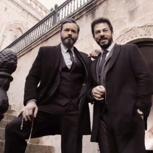 Serdar Özer Instagram - SONS OF ŞAD 📿 #HERCAİ bu aksam saat 20:00 de BEKLERİZ !