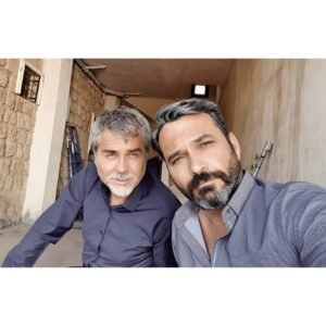 Serdar Özer Instagram - Guzel insan 👍. Soldaki de #serhattutumluer 🤣